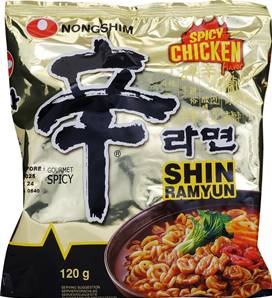 **** NONGSHIM Shin Ramyun (Spicy Chicken)